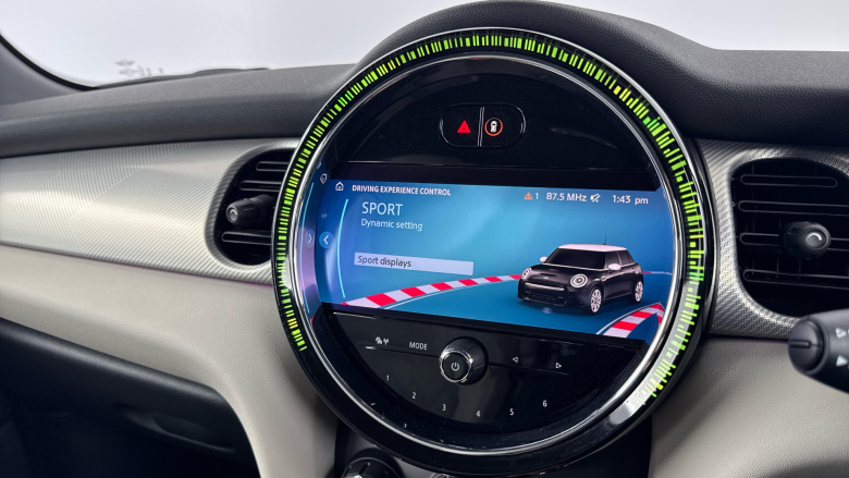 MINI Hatchback 1.5 Cooper Exclusive 5dr Auto Petrol Hatchback